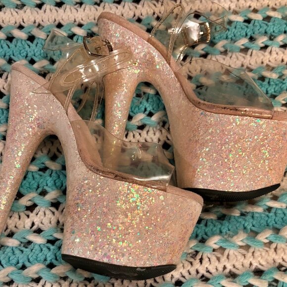 PLEASURES HIGH HEELS - Picture 3 of 4